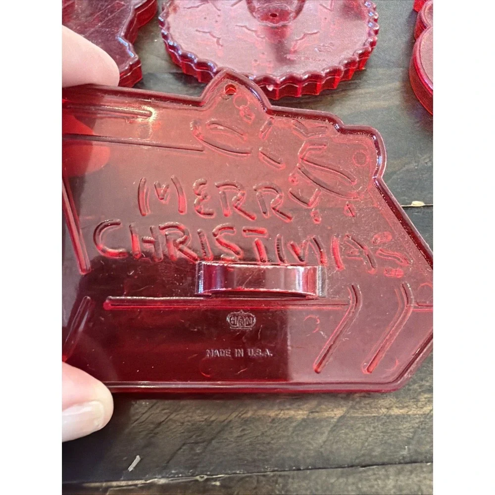 Vintage HRM Red Plastic Christmas Cookie Cutters Set USA 7 & 5 Hong Kong